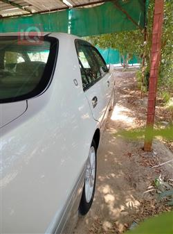 تۆیۆتا کراون